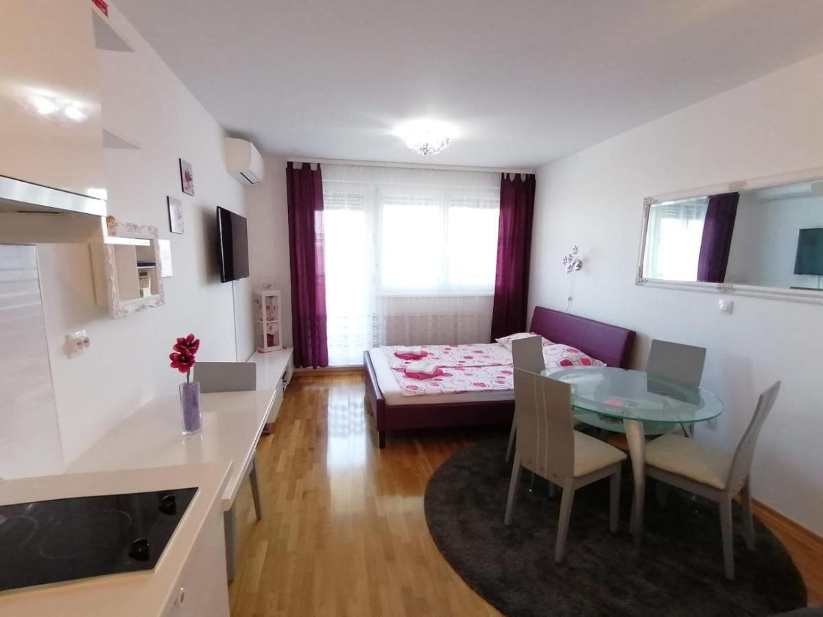 Lanterna Apartment - Free Parking In Garage Zagreb Luaran gambar
